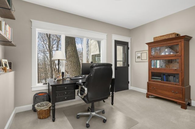 5250 Saint Albans Bay Road, Excelsior, MN 55331