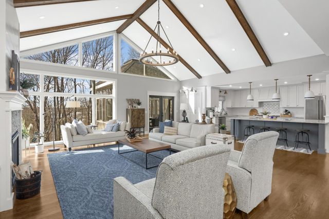 5250 Saint Albans Bay Road, Excelsior, MN 55331