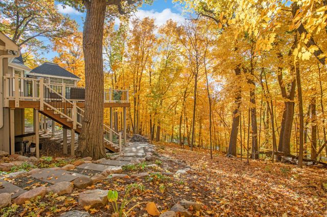 5250 Saint Albans Bay Road, Excelsior, MN 55331