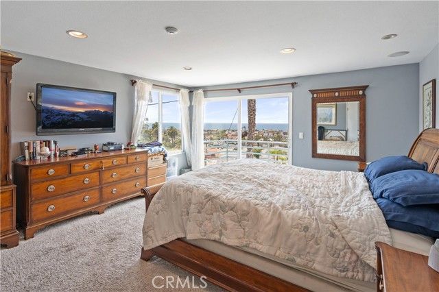 867 Aubrey Court 1, Hermosa Beach, CA 90254