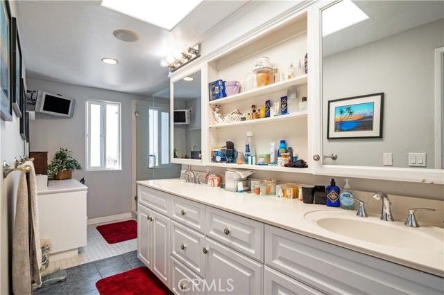 867 Aubrey Court 1, Hermosa Beach, CA 90254