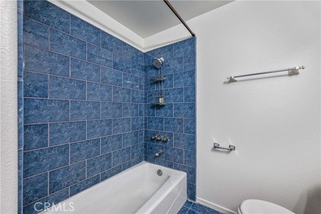 867 Aubrey Court 1, Hermosa Beach, CA 90254