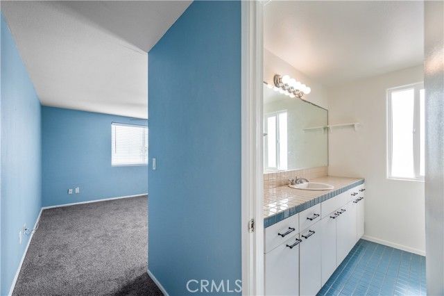 867 Aubrey Court 1, Hermosa Beach, CA 90254