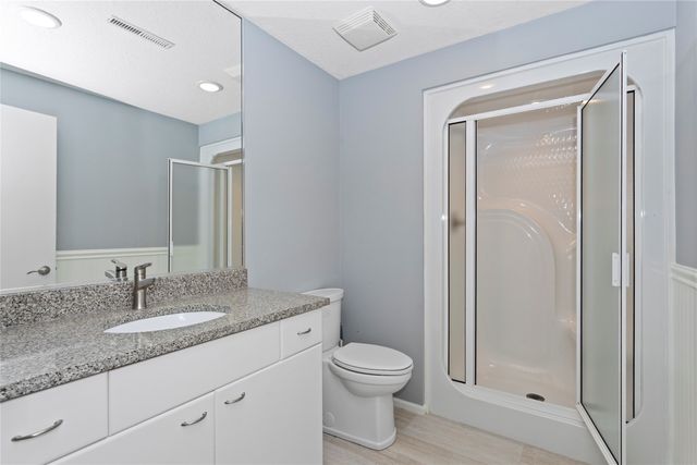 1772 NW 120th Street, Clive, IA 50325