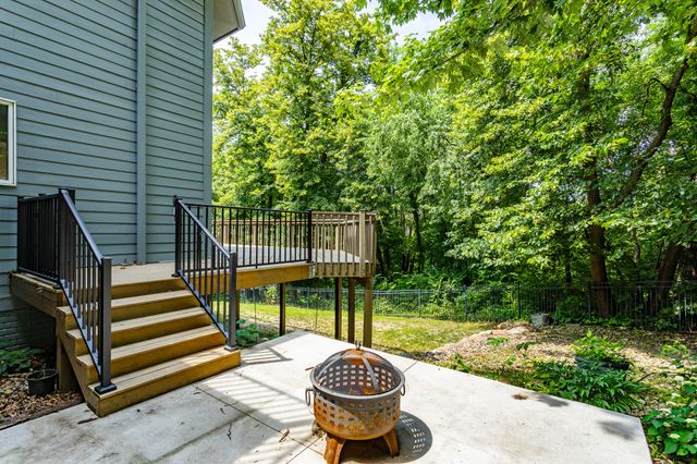 1772 NW 120th Street, Clive, IA 50325