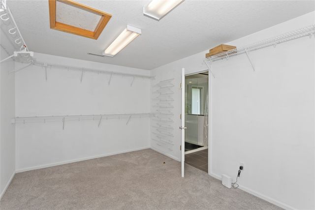 1772 NW 120th Street, Clive, IA 50325
