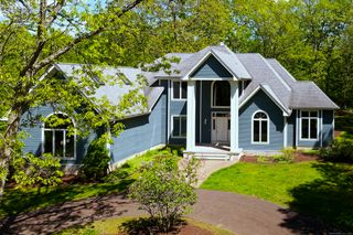 258 Woodland Street, Glastonbury, CT 06073