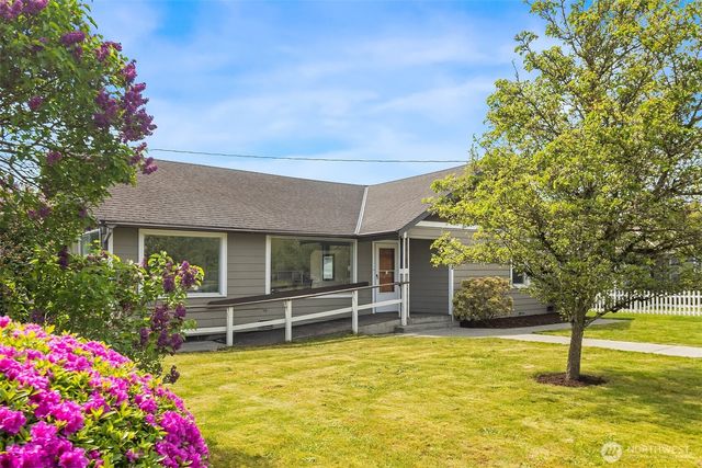 1628 Grove Street, Marysville, WA 98270