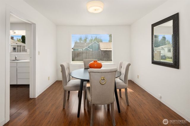 1628 Grove Street, Marysville, WA 98270