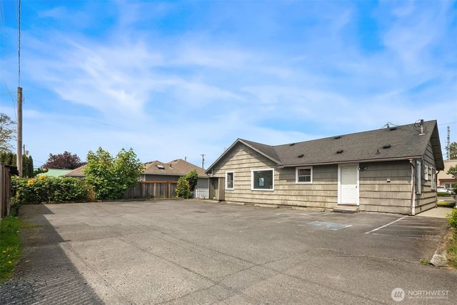 1628 Grove Street, Marysville, WA 98270