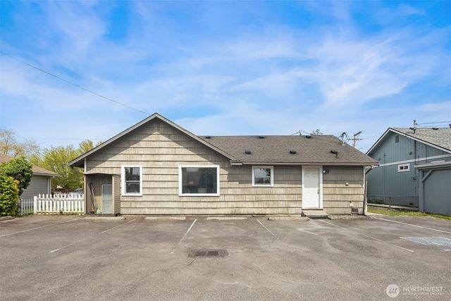 1628 Grove Street, Marysville, WA 98270