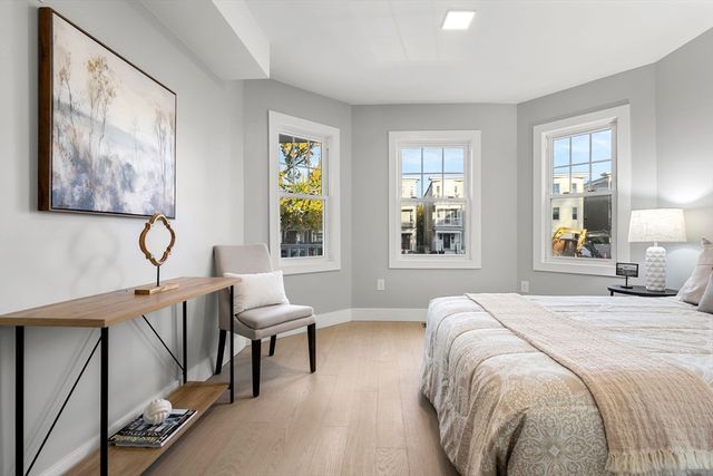 679-683 Columbia Rd 4, Boston, MA 02125