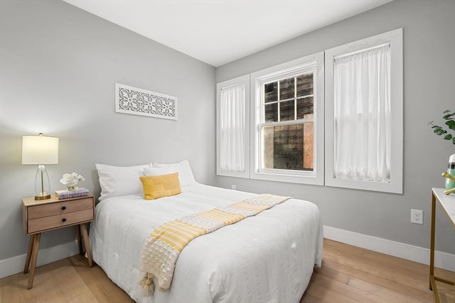 679-683 Columbia Rd 4, Boston, MA 02125