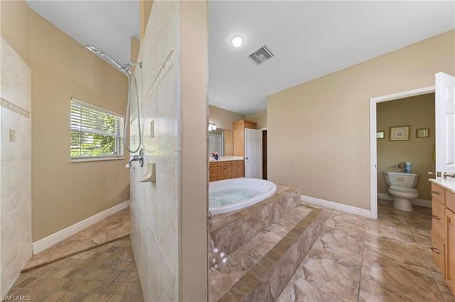 2606 E 9th ST, Lehigh Acres, FL 33936