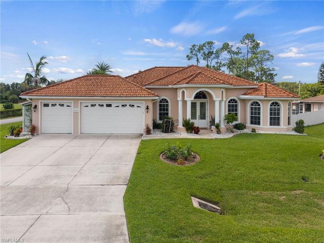 2606 E 9th ST, Lehigh Acres, FL 33936