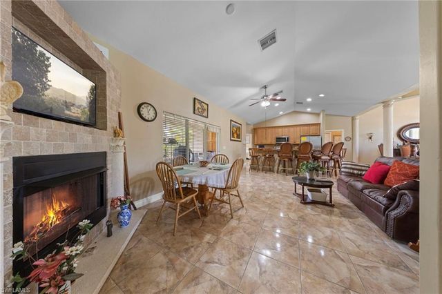 2606 E 9th ST, Lehigh Acres, FL 33936