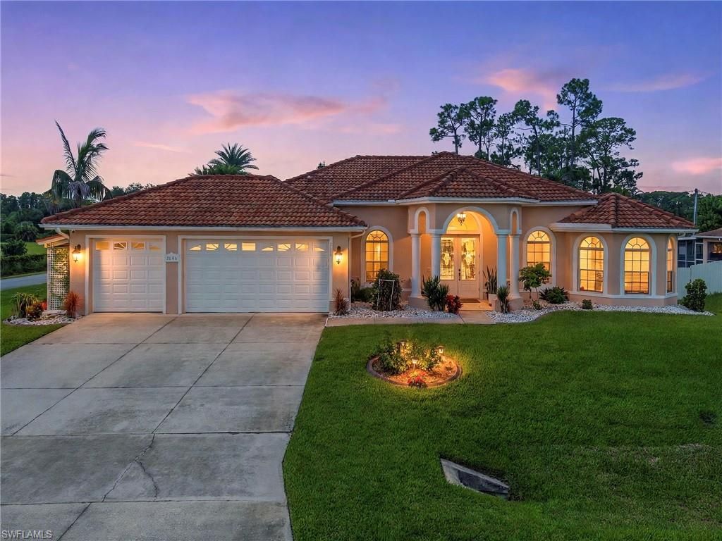 2606 E 9th ST, Lehigh Acres, FL 33936