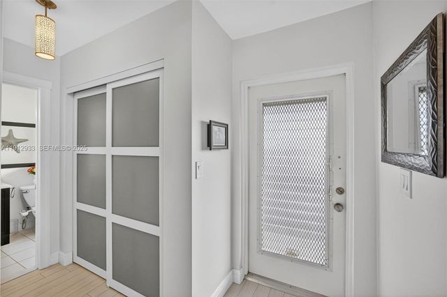 7817 Golf Circle Drive 305, Margate, FL 33063