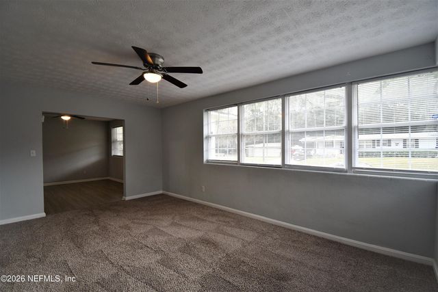 1869 EMBASSY Drive, Jacksonville, FL 32207