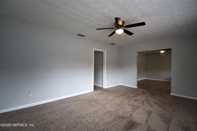 1869 EMBASSY Drive, Jacksonville, FL 32207