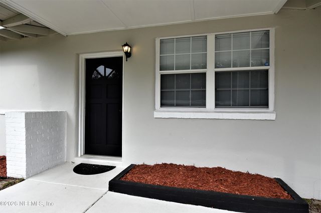 1869 EMBASSY Drive, Jacksonville, FL 32207