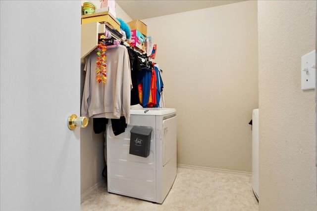 4333 Falcon Drive, Sherman, TX 75092