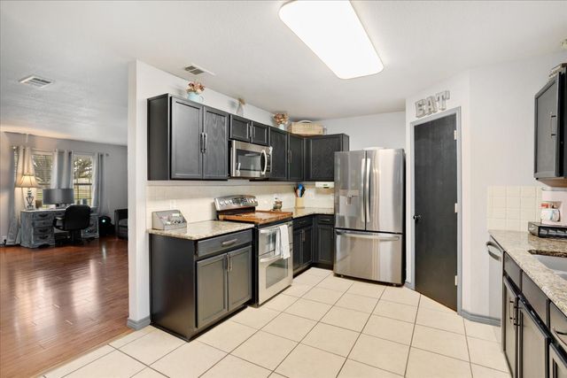 4333 Falcon Drive, Sherman, TX 75092