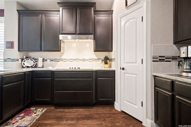 202 Maxwell, Boerne, TX 78006