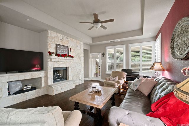 202 Maxwell, Boerne, TX 78006