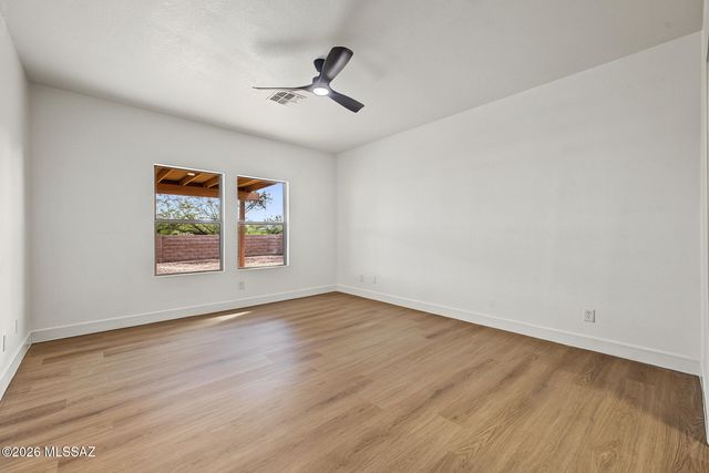 7205 S Peaceful Valley Drive, Tucson, AZ 85757