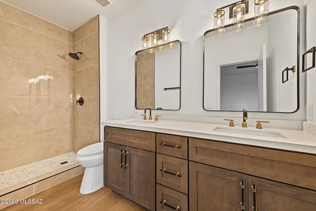 7205 S Peaceful Valley Drive, Tucson, AZ 85757