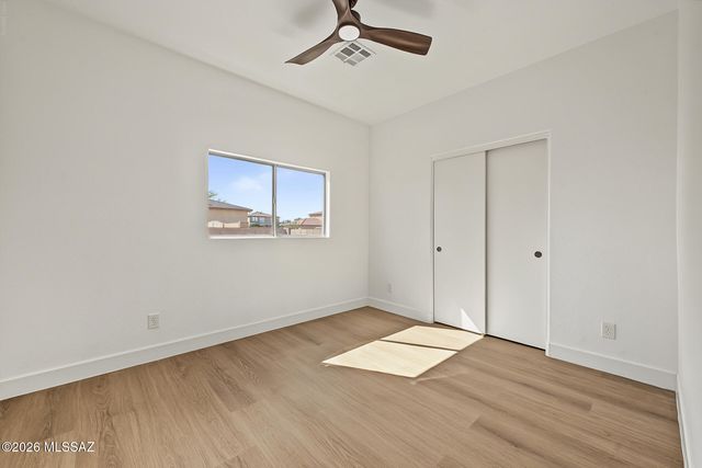 7205 S Peaceful Valley Drive, Tucson, AZ 85757