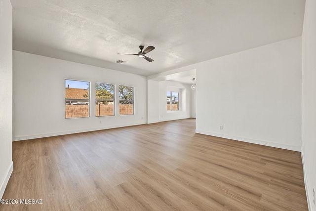 7205 S Peaceful Valley Drive, Tucson, AZ 85757