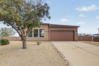 7205 S Peaceful Valley Drive, Tucson, AZ 85757