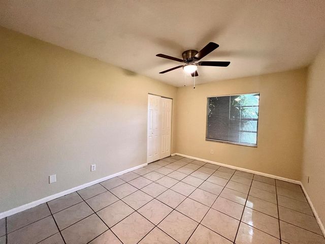 423 Glenwood Drive, West Palm Beach, FL 33415