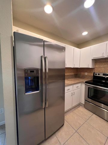 423 Glenwood Drive, West Palm Beach, FL 33415