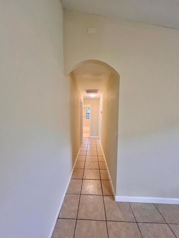 423 Glenwood Drive, West Palm Beach, FL 33415