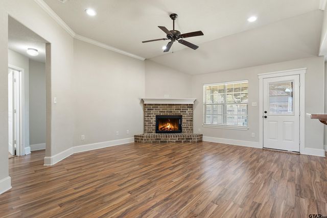 105 Bois D Arc Dr, Bullard, TX 75757