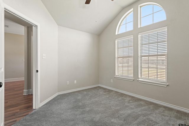 105 Bois D Arc Dr, Bullard, TX 75757