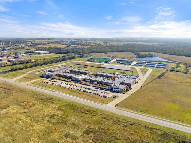 105 Bois D Arc Dr, Bullard, TX 75757