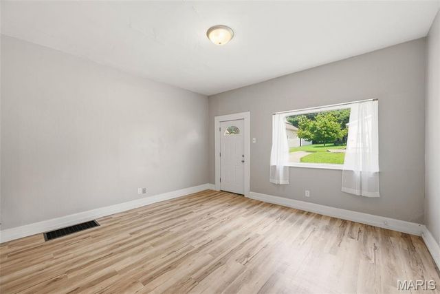 922 Dammert Avenue, St Louis, MO 63125