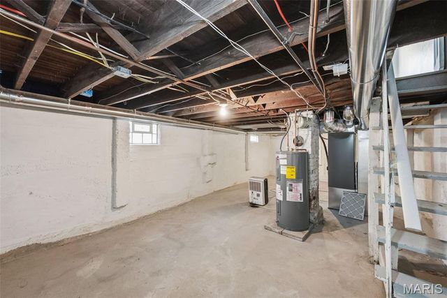 922 Dammert Avenue, St Louis, MO 63125