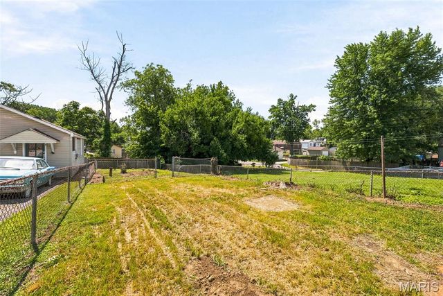 922 Dammert Avenue, St Louis, MO 63125