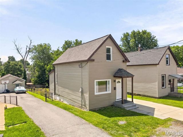 922 Dammert Avenue, St Louis, MO 63125
