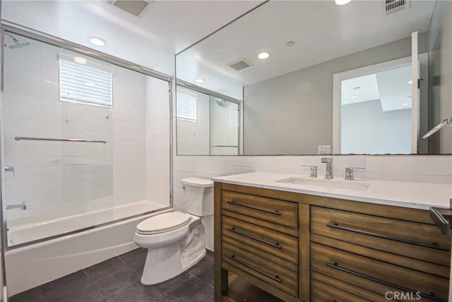 5351 Lexington Avenue, Hollywood, CA 90029