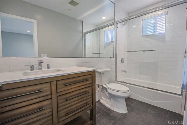 5351 Lexington Avenue, Hollywood, CA 90029