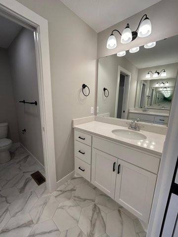 6546 108th Street S, Cottage Grove, MN 55016