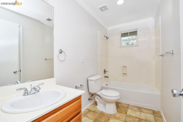 101 Pelican St, Brentwood, CA 94513