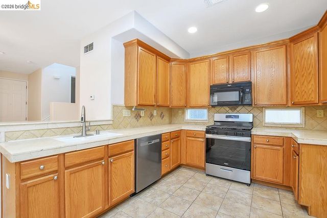 101 Pelican St, Brentwood, CA 94513