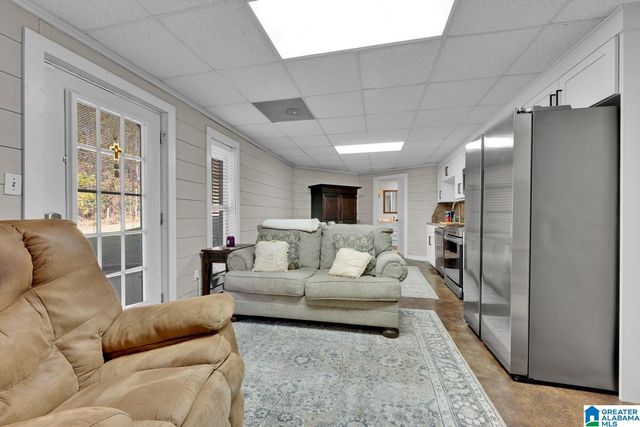 1088 SELLERS ROAD, Dora, AL 35062